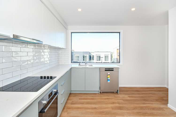 13 Pukakaho Lane Papatoetoe_2