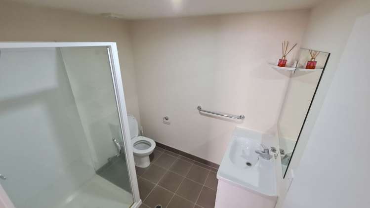 2c/47 Ireland Road Mount Wellington_5