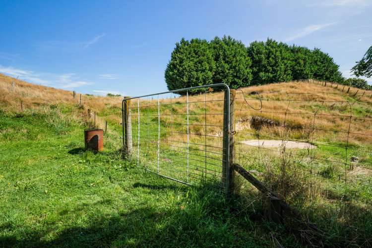 1/32 Hitiri Road Kinloch_21