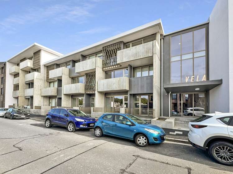 Unit 110/2 Campbell Terrace Petone_12