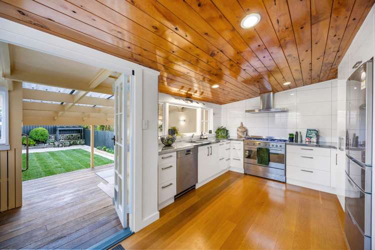 27 Pine Street Mt Eden_6