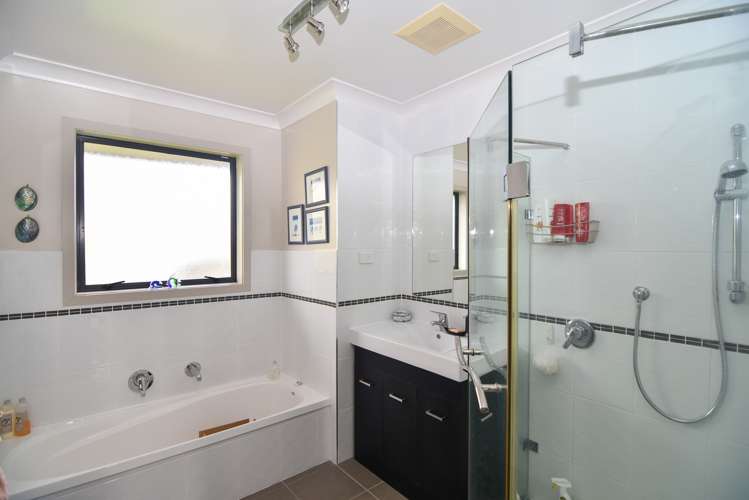 19 Carrington Drive Carterton_15