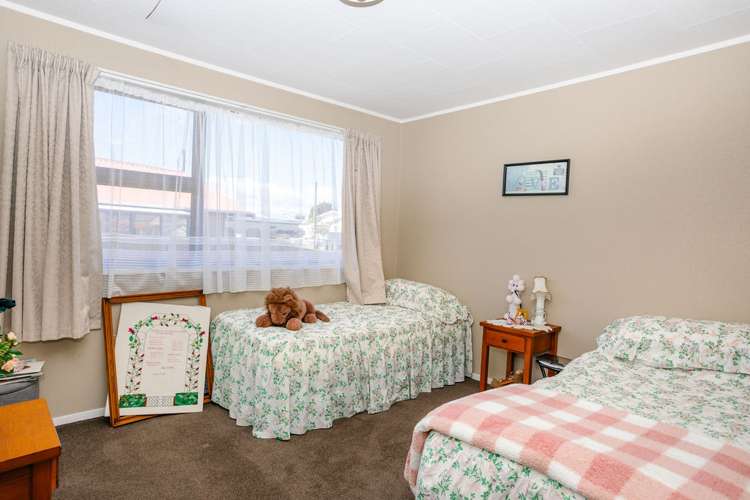 17 Burns Street Dannevirke_7