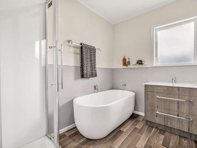 5 Porikapa Road Owhata_17