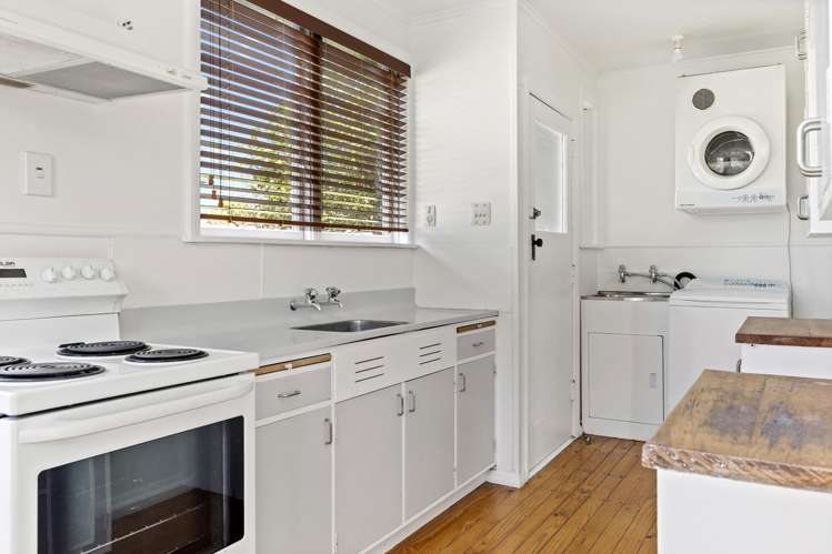 51 Rangipoia Place Turangi_3