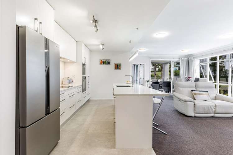 90 Panorama Heights Orewa_4