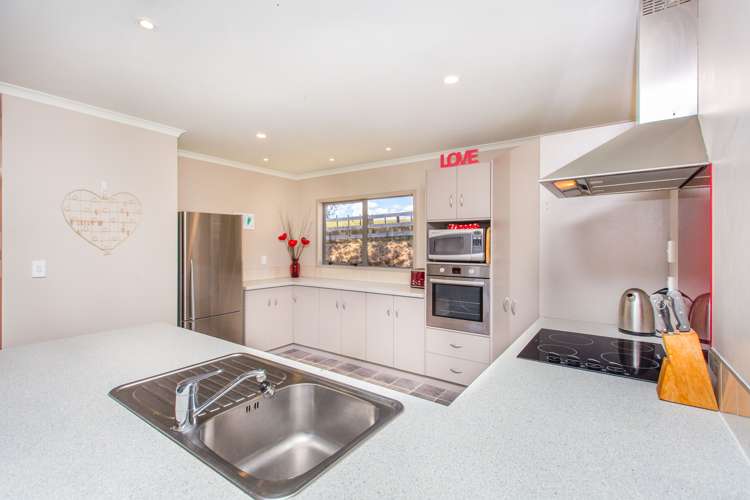 1734 Kakaramea Road Ngahinapouri_25