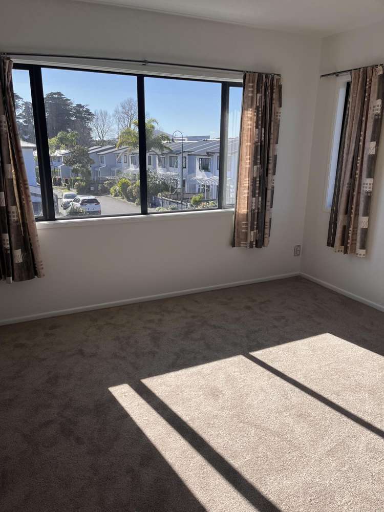 39/2 Armoy Drive East Tamaki_12