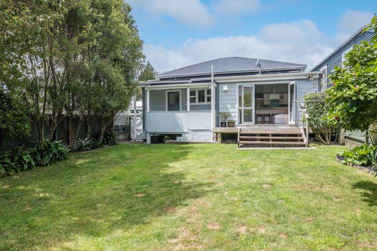 7 Blucher Avenue Newtown_10
