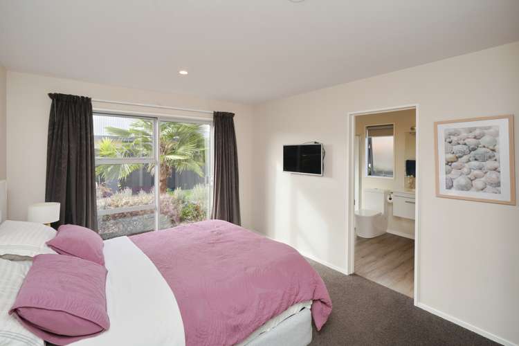 9 Sunline Avenue Lincoln_5