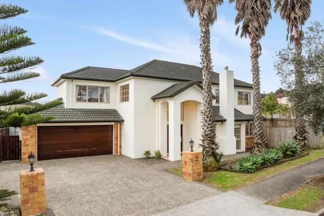 Stunning Ex-Fletcher Home in Botany College Zone!