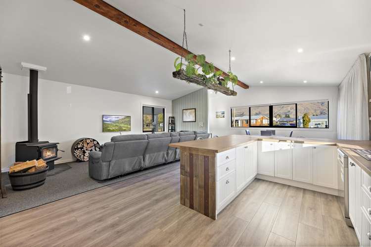 4 Bank Avenue Middlemarch_3