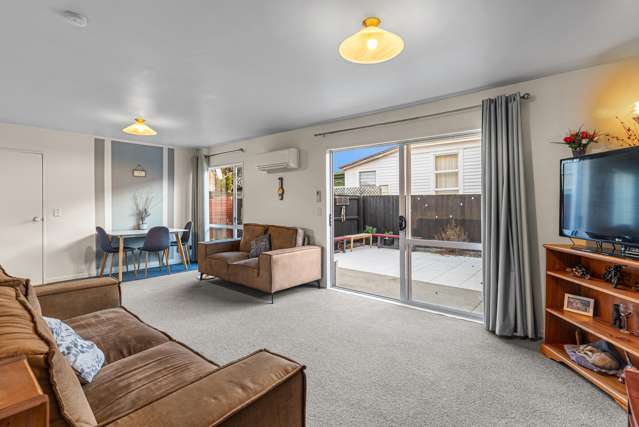 2/20 Grenville Street Waltham_2