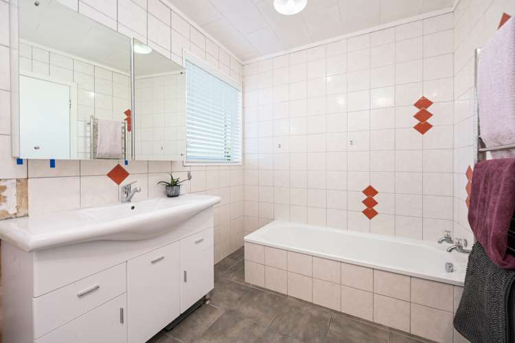 295 Westminster Avenue Tamatea_7