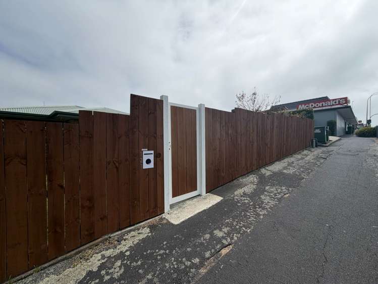 121 Lake Road Belmont_16