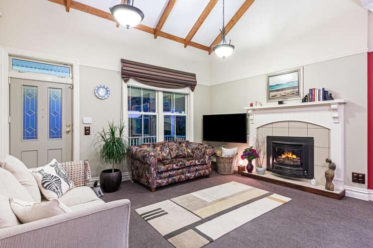 2 Martin Street Waikanae_13