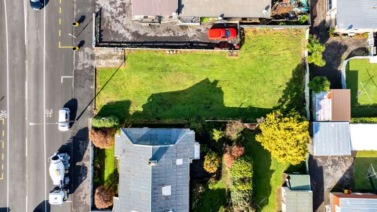 86 Lemon Street and 70, 72, 74 Eliot Street New Plymouth_38