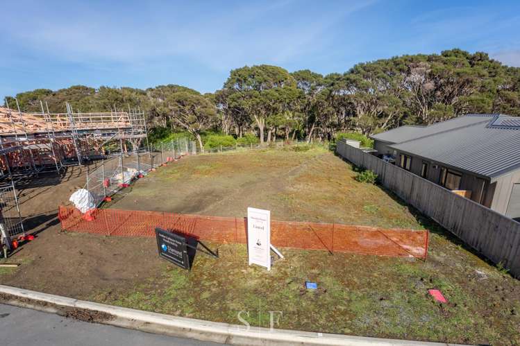 16 Anderson Park Drive Waikanae_12