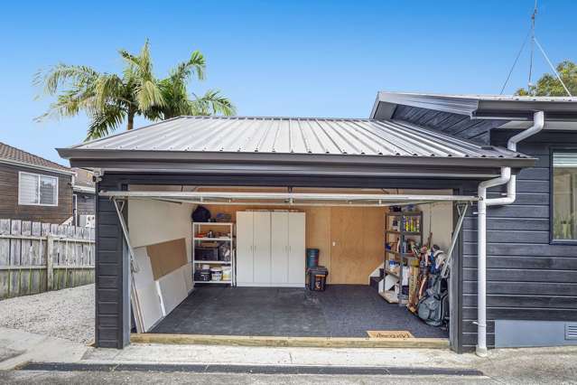 2/9 Eastwood Rise Browns Bay_2