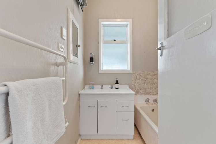 27 Roberts Avenue Aramoho_10