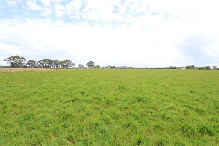 15 Weir Road Waianiwa_9