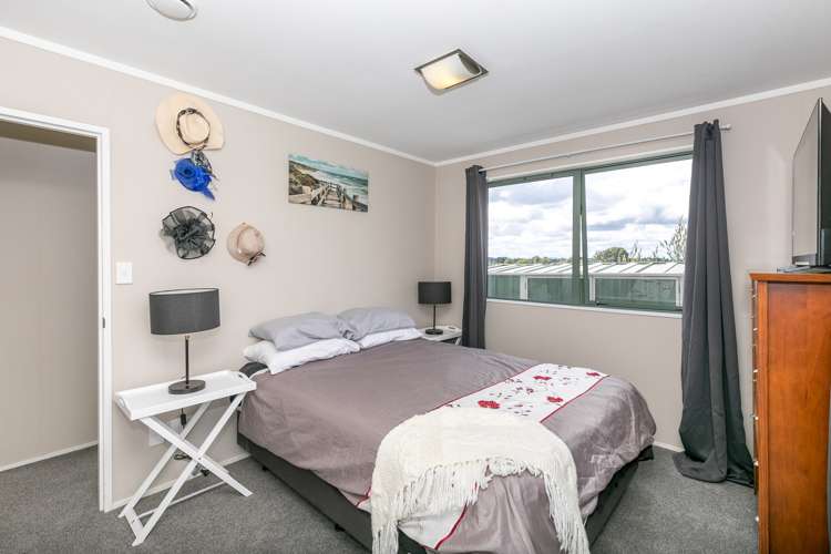 43 Baverstock Road Nawton_9