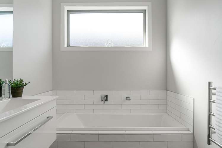 17 Huanui Close Papamoa_11