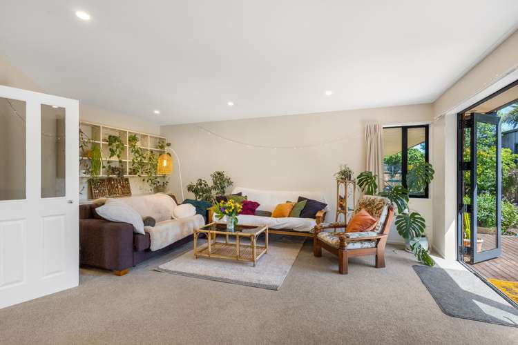 10 Shearwater Drive Woolston_6