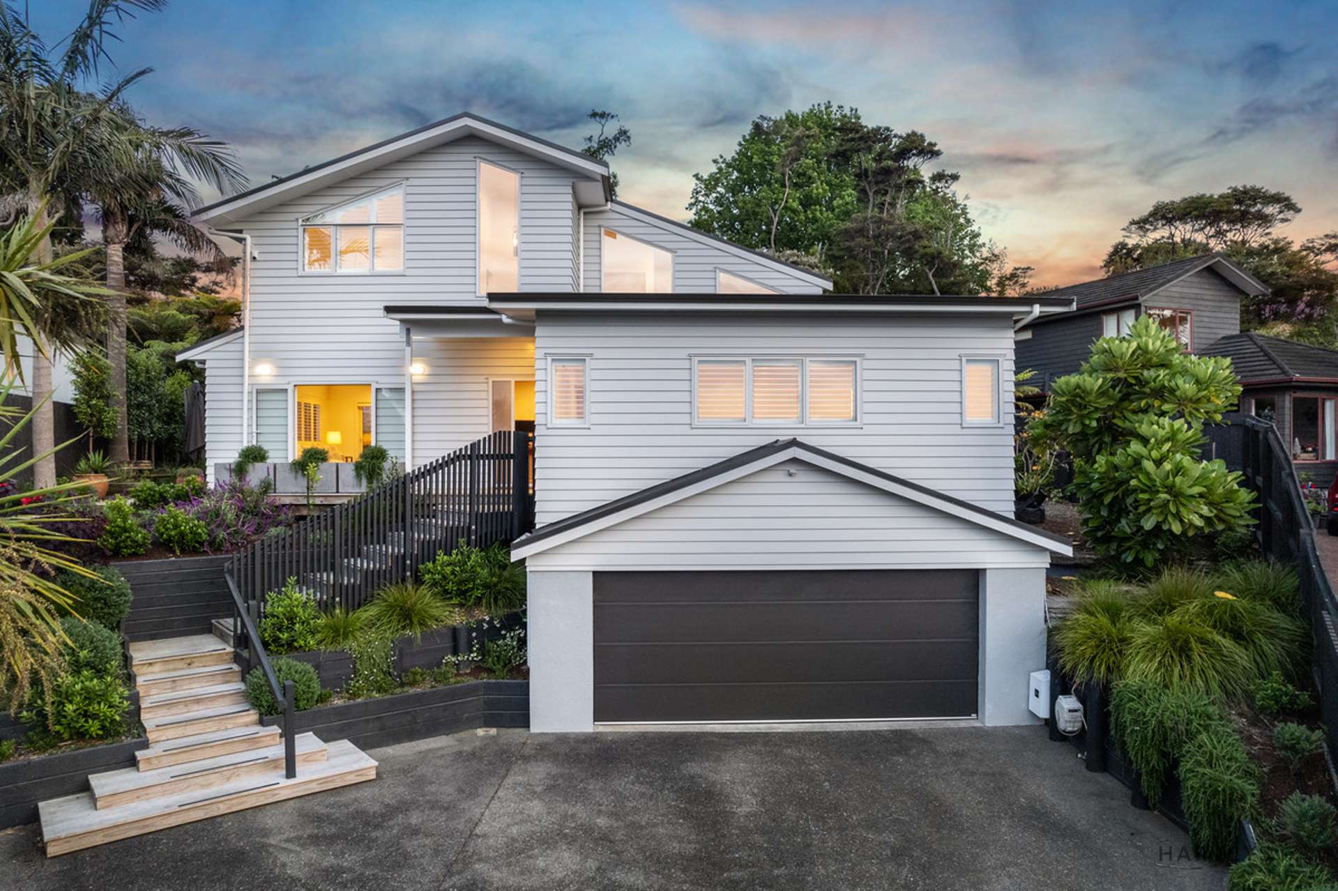 32 Chamari Close Titirangi_0