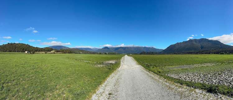 650 Lake Brunner Road Moana_2