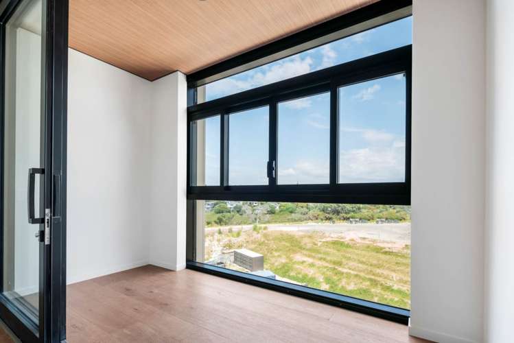 413/48 Esmonde Road_1