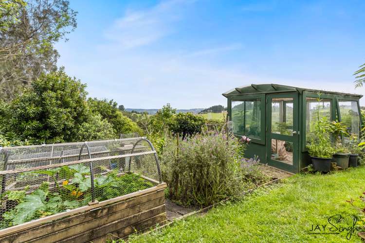 102d Mcgregor Road Clevedon_17