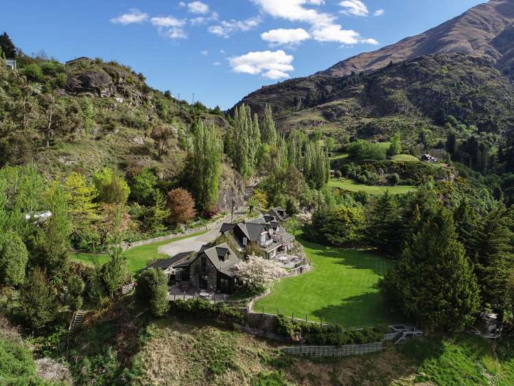 35 Watties Track Arthurs Point_23