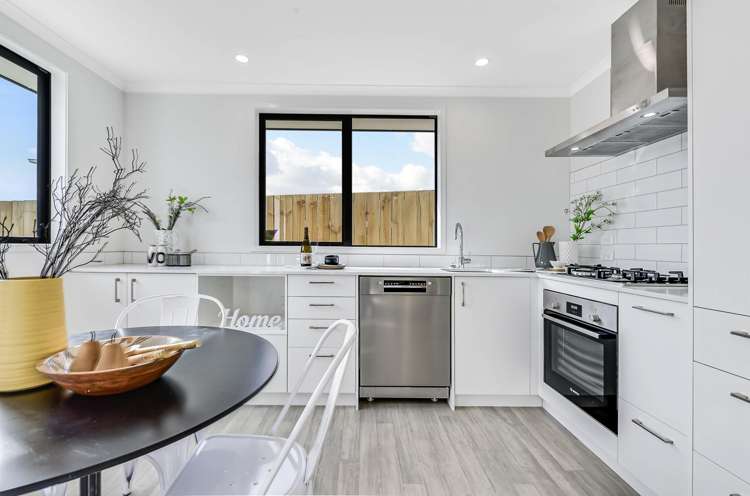 3/3 Tarbett Road Hillcrest_3