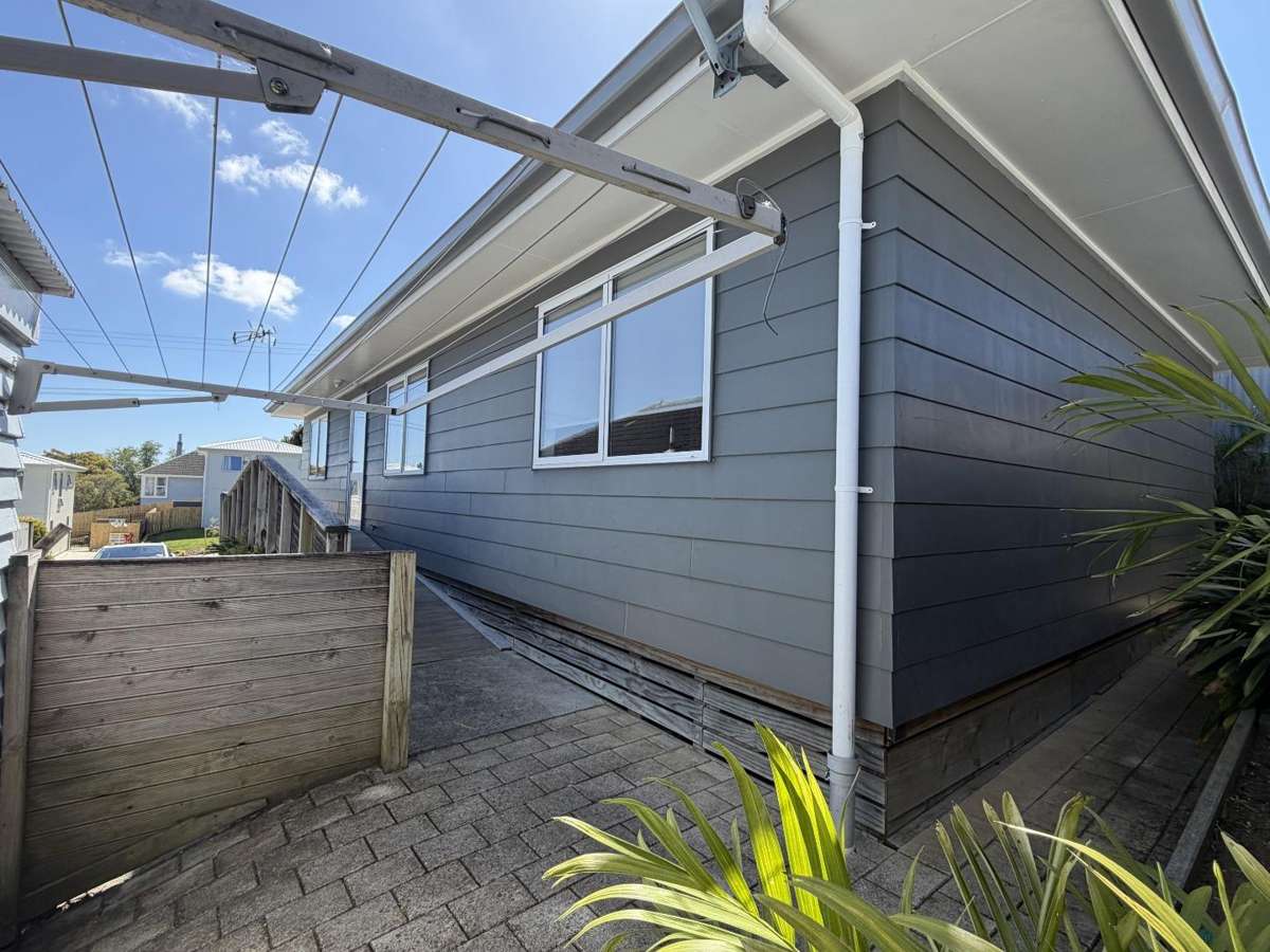 Family Home in Handy Location 2