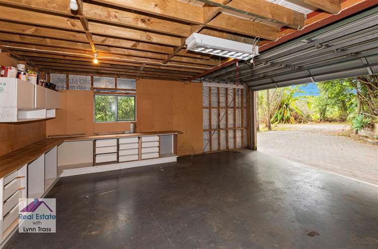 329 Beach Road (Off Pah Road) Onerahi_19