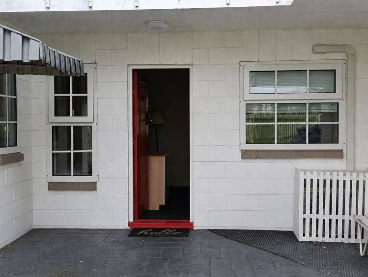 336 Worcester Street Linwood_9