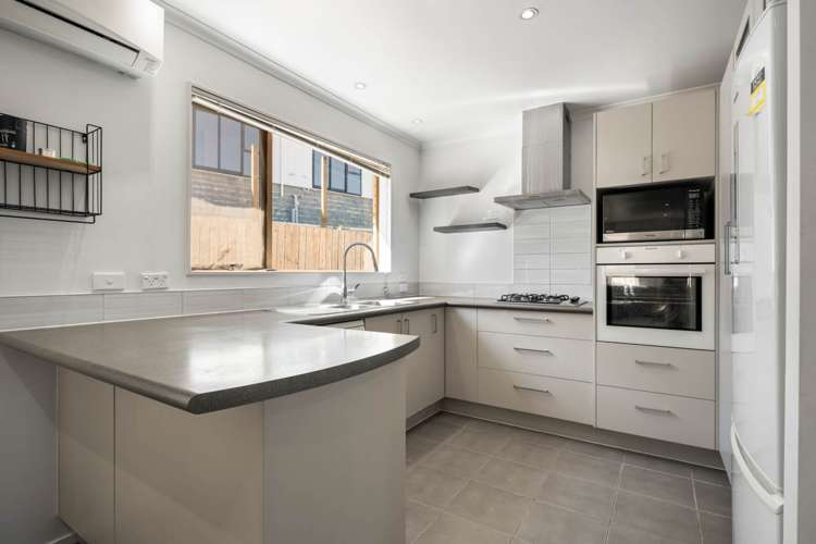 19a Glenfinn Place Massey_5