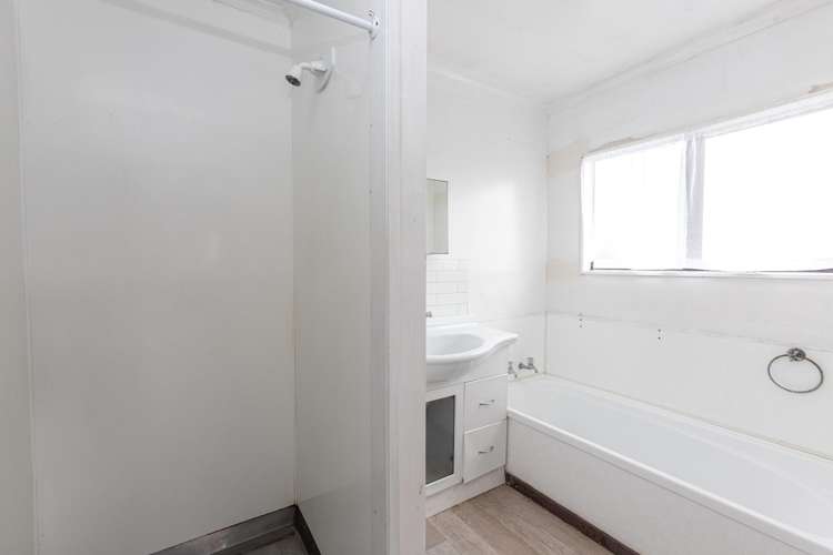 19A and B Menzies Place Paeroa_24