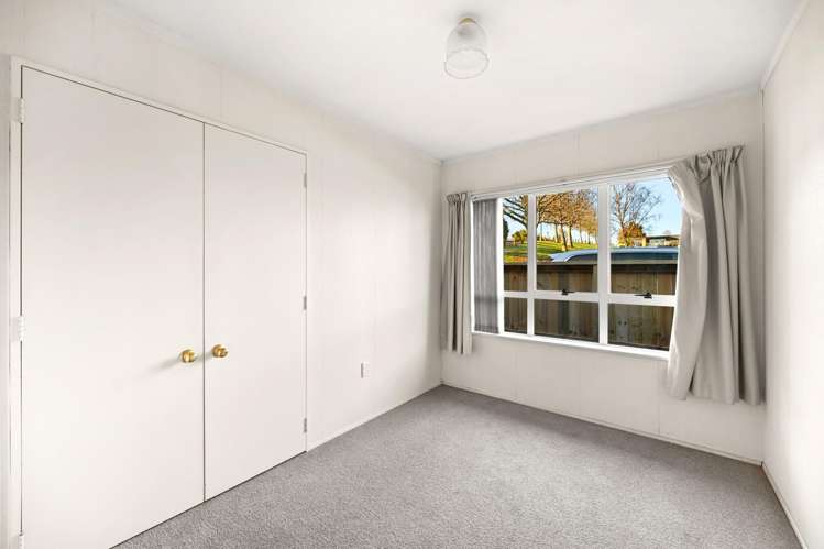 801A River Road Chartwell_10