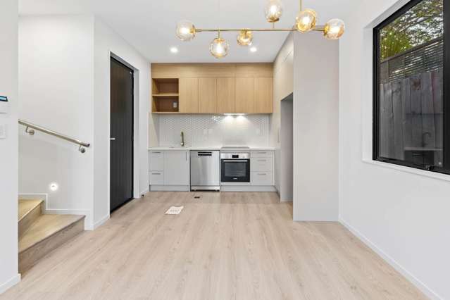 29D Mirrabooka Avenue Botany Downs_3