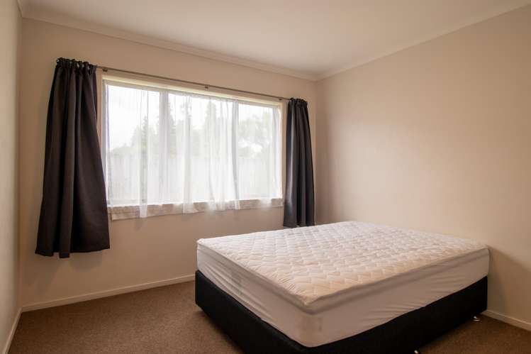 19C Inverness Avenue Hamilton East_8