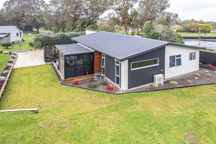 3a Pickwick Road Otamatea_18