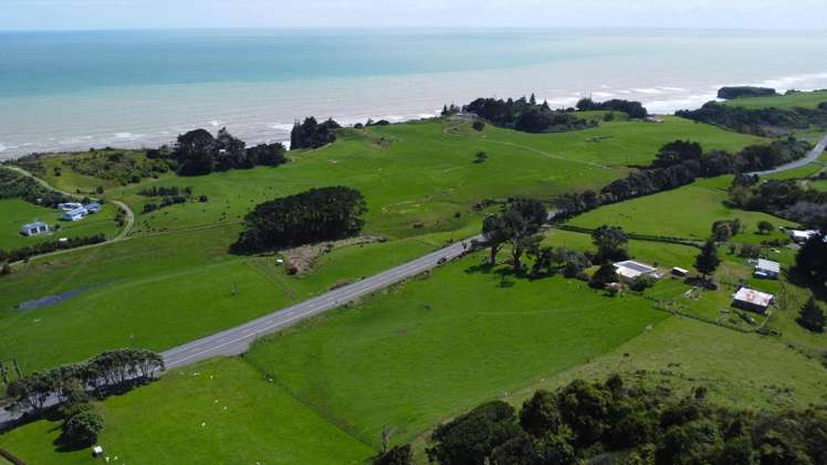 3968 Mokau Road Tongaporutu_20