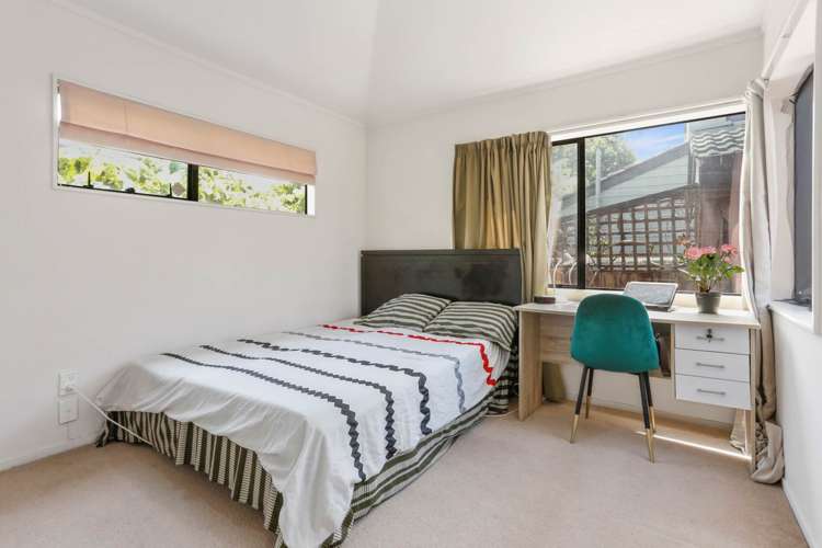 2/16 Wairakei Street Greenlane_10