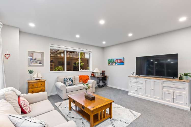 21 Flavell Drive Orewa_8