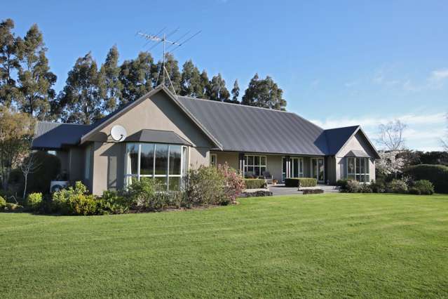 52b Gap Road West Winton_1