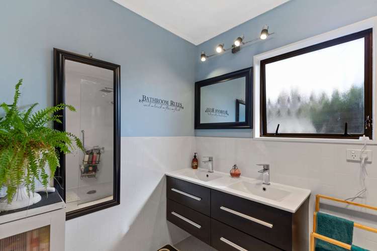 63 Geraldine Crescent Cloverlea_12