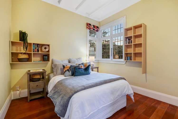 6 Seabreeze Road Narrow Neck_19