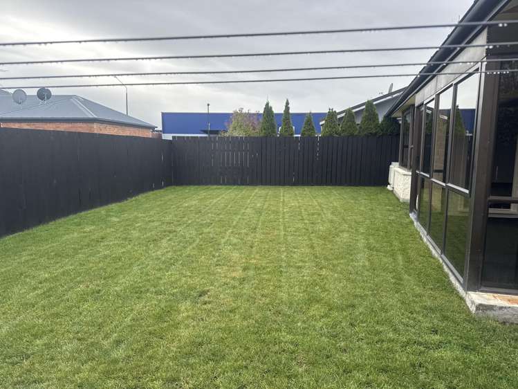 2/260 Moore Street Ashburton_2